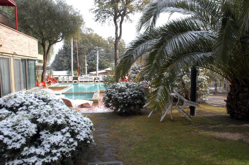Hotel Costa Azul Cassaffousth Exterior foto